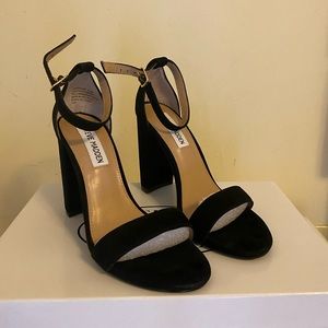 Steve Madden Carrson Black Suede Heels Sandals